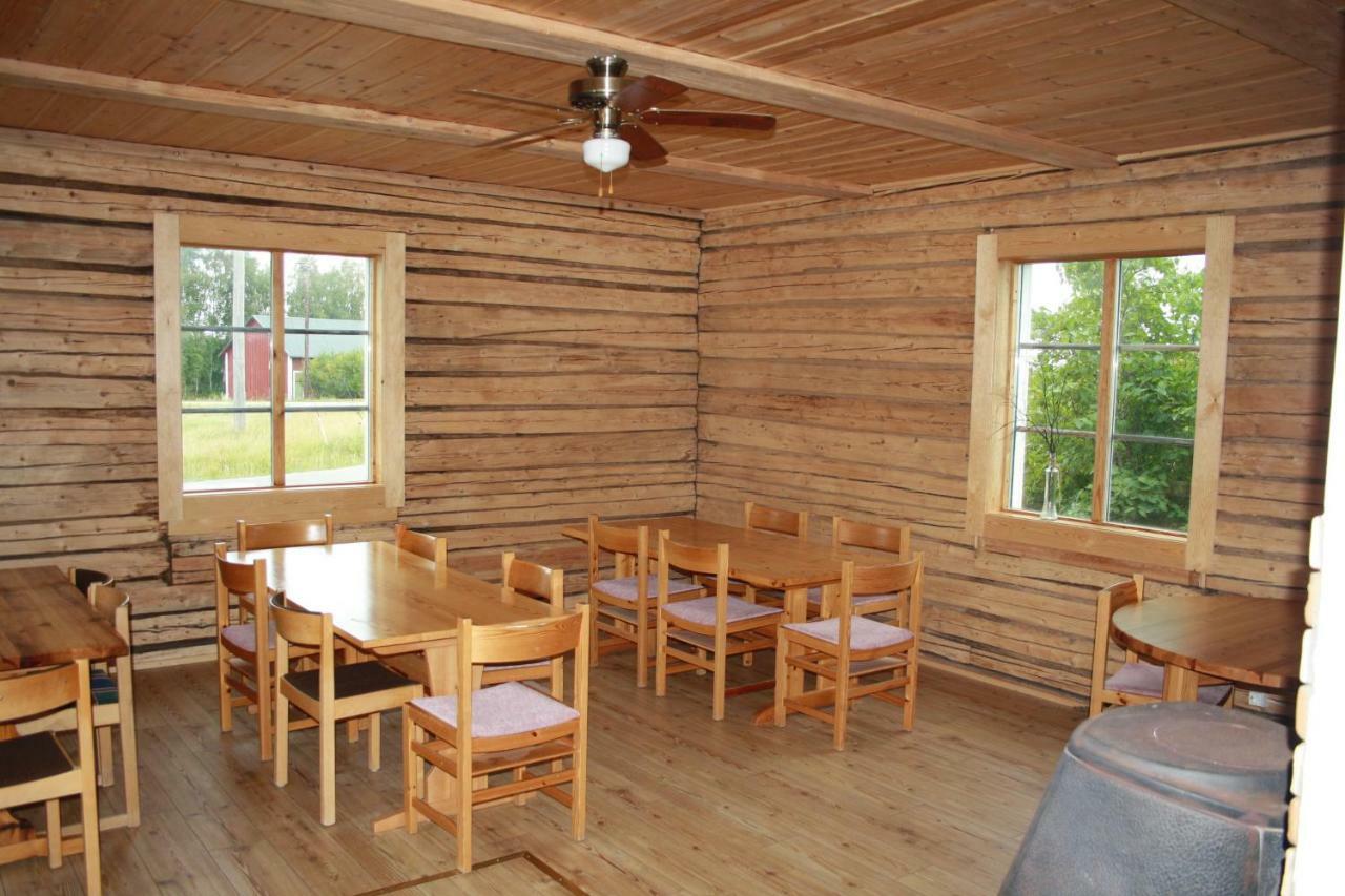 Authentic Scandinavian Log House Kalix Ngoại thất bức ảnh
